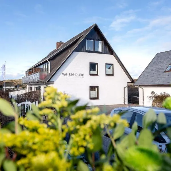 Weisse Düne - West, hotel v destinaci Wenningstedt