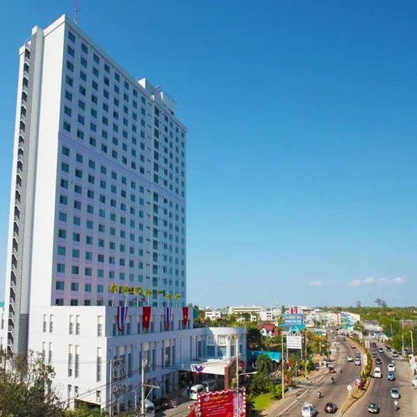 Diamond Plaza Hotel, hotel in Ban Bo Thong