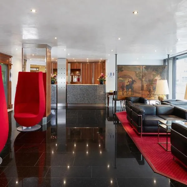 Living Hotel Düsseldorf, viešbutis Diuseldorfe
