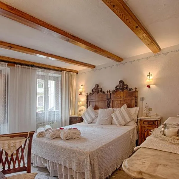 Le Coeur du Pont, hotel Donnazban