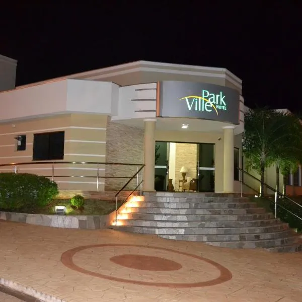 Ville Park Hotel – hotel w mieście Jacarèzinho