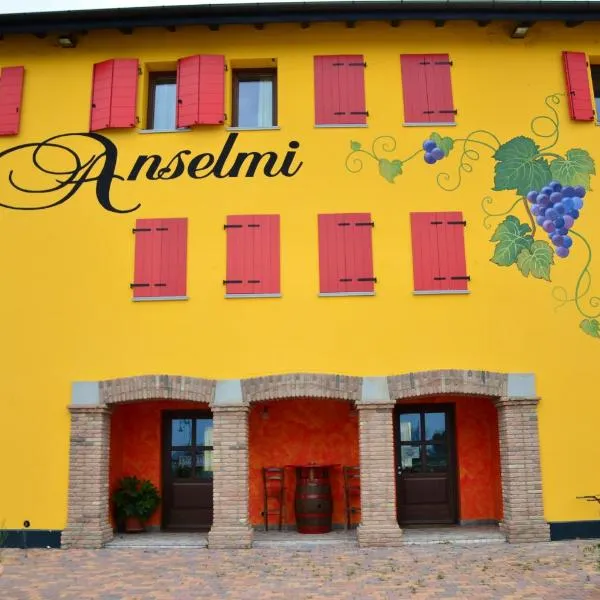 Là Di Anselmi, hotel v destinácii Palazzolo dello Stella