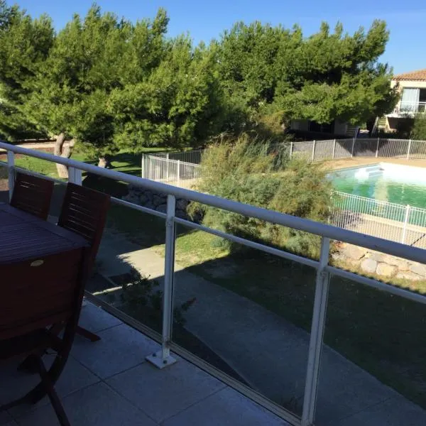 T 3 appart les jardins du phœbus, hôtel à Gruissan