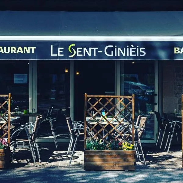 LE SENT-GINIEIS, hotel in Saint-Geniez-dʼOlt