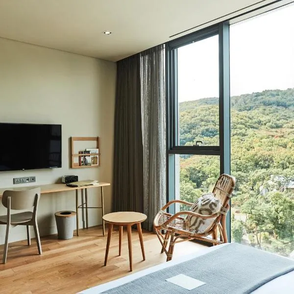 La Casa hotel Gwangmyeong, hotel v destinaci Gwangmyeong