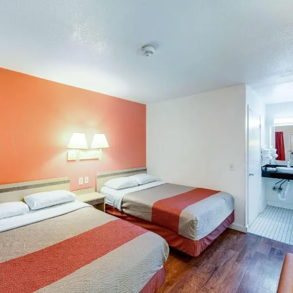 Motel 6-Greenville, TX, hotel en Greenville