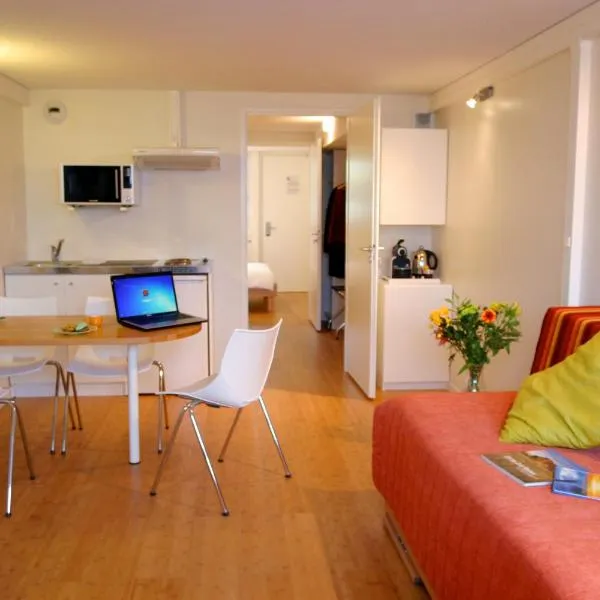 Hôtel Pierre Blanche, hotel em Châtillon-en-Michaille