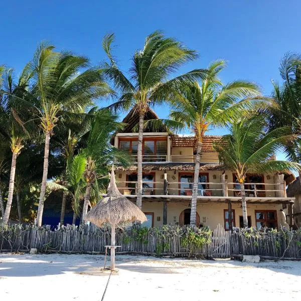 CASA CAT BA Beachfront Boutique Hotel, hotel in Holbox Island