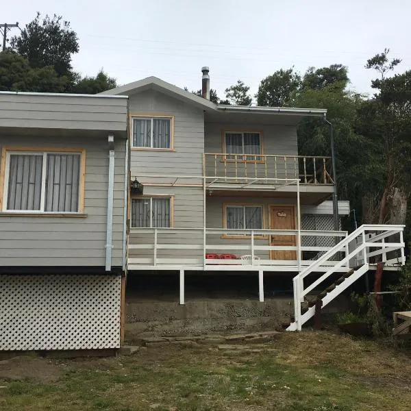 Casa frente a la playa, hotel em Valdivia