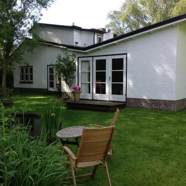 B&B de Ark, hotel v destinaci Den Burg