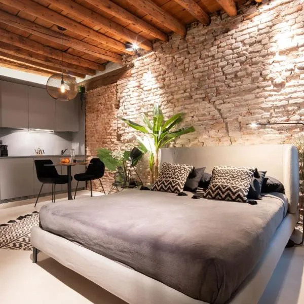 OFFICINE CAVOUR Piazza Cavour, hotel v destinaci Padova