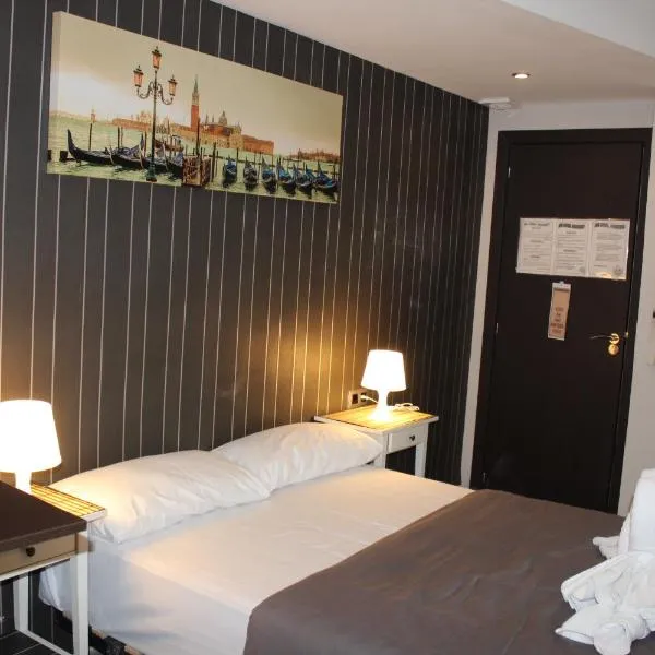 BCN Condal Hostal, hotel en Barcelona