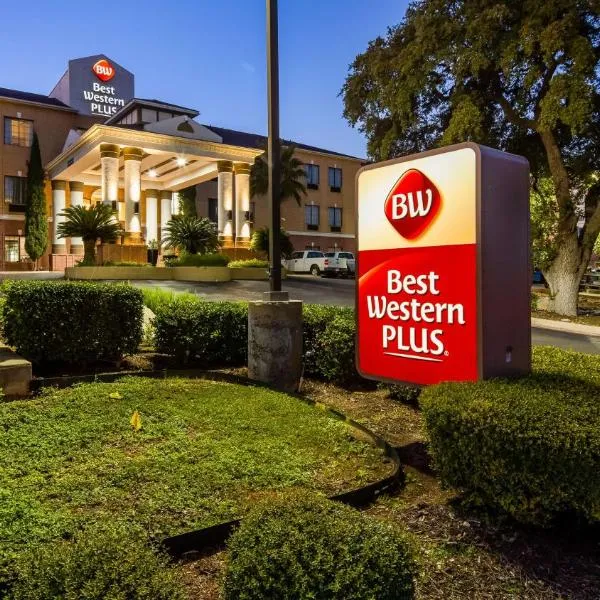Best Western Plus Hill Country Suites - San Antonio, hotel in San Antonio International Airport
