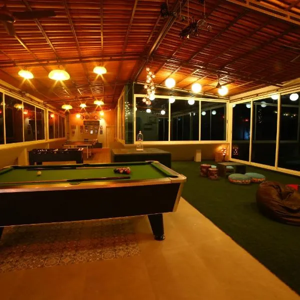 Acons Palm Beach, hotel v destinaci Alibag