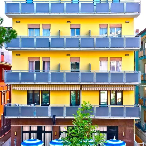 Hotel Belvedere, hotel Sottomarinában