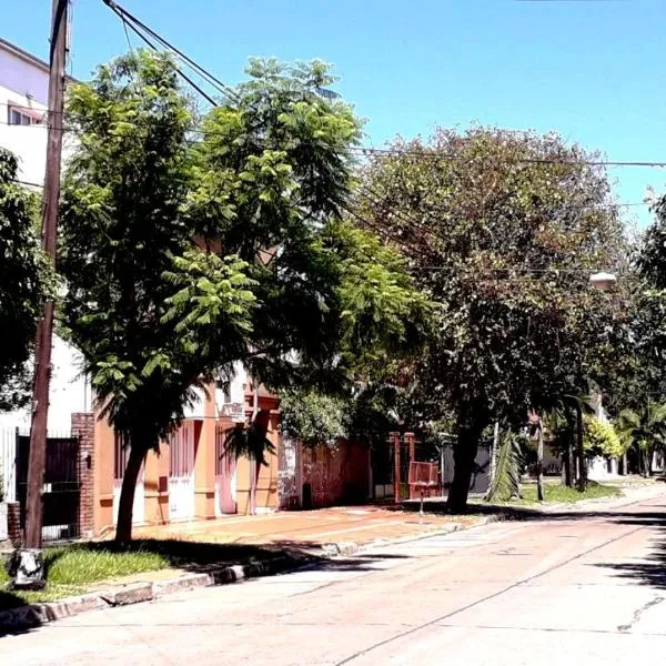 Departamentos Niñas: San José del Rincón'da bir otel