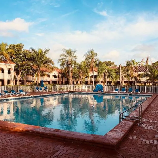 大棕櫚樹Spa高爾夫度假酒店，彭布羅克派恩斯的飯店
