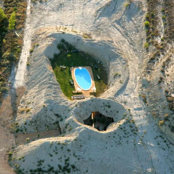 Hotel Cueva Tardienta Monegros-Adults Only, hotel in Torralba de Aragón