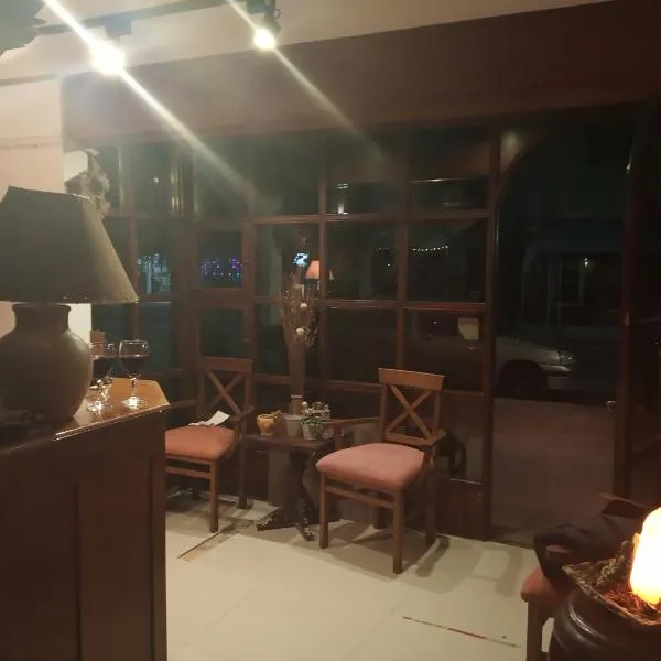 Dog Friendly Hotel $Piriápolis - $Wiener Haus Hotel