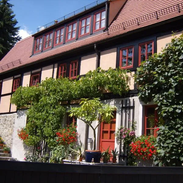 Winzerhaus Rissweg 15, hotel v Drážďanech