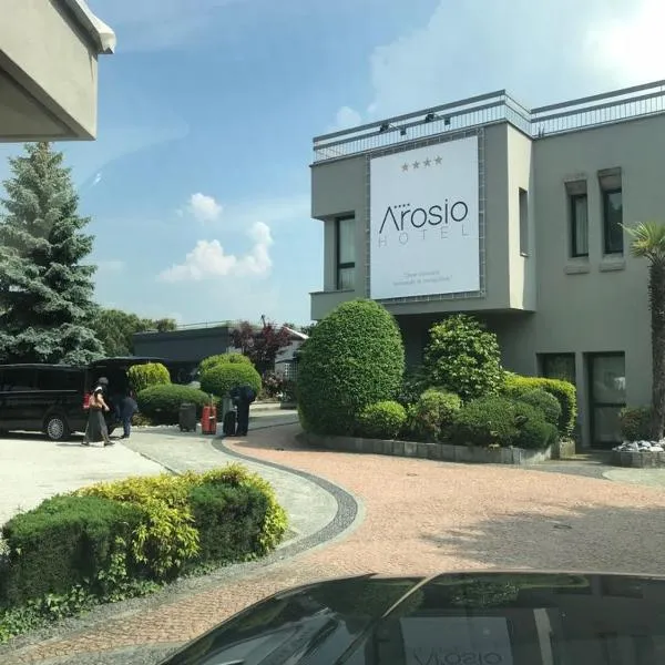 Arosio Hotel, hotel v destinaci Giussano