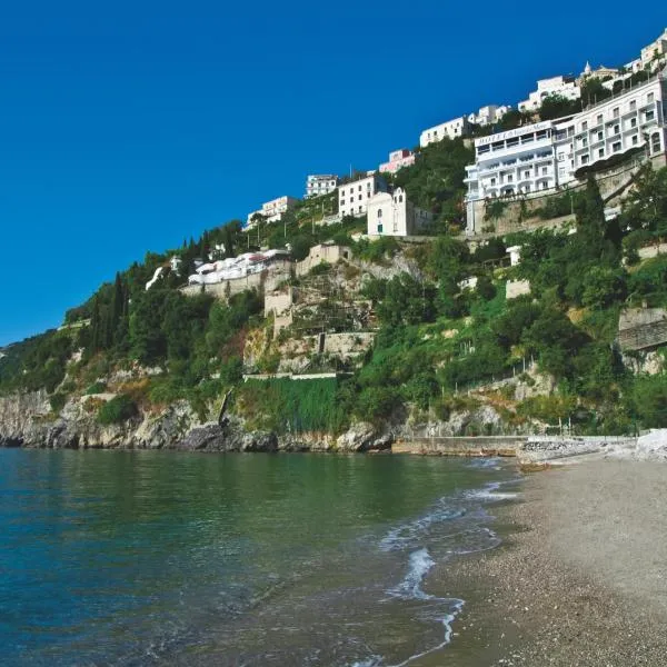 Hotel Voce del Mare, hotel v destinácii Vietri