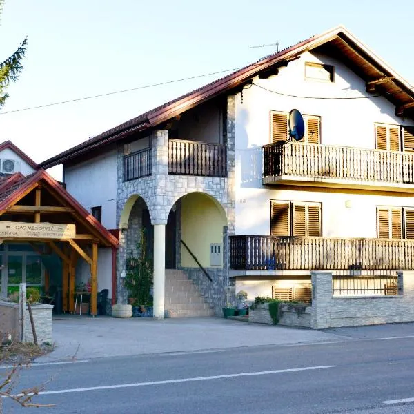 Apartmani Miščević, hotel in Tounj