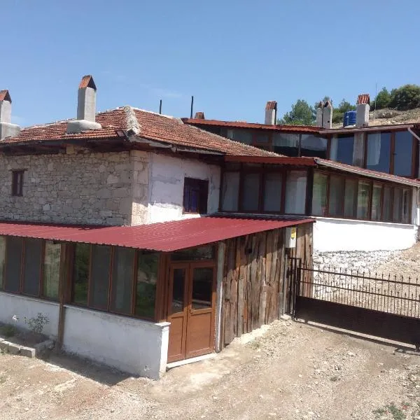 ŞATO Köyevi-Selendi, khách sạn ở Kula