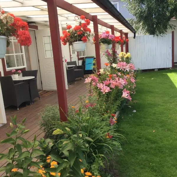 Kalkstenens Bed and Breakfast, hotel v destinaci Mörbylånga