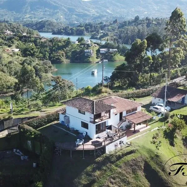 Finca Alejandria, hotel in Guatapé