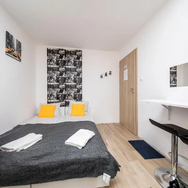 6 Cities Rooms、ワルシャワのホテル