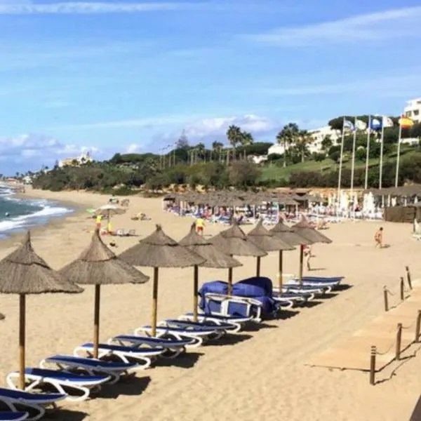 Beachside Apartment-H - Costa del Sol, hotel v destinácii Sitio de Calahonda
