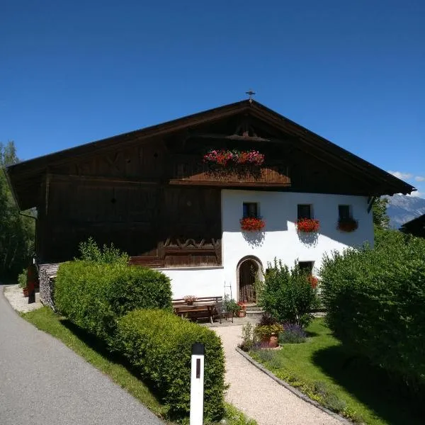 Haus Falkner, Hotel in Mutters