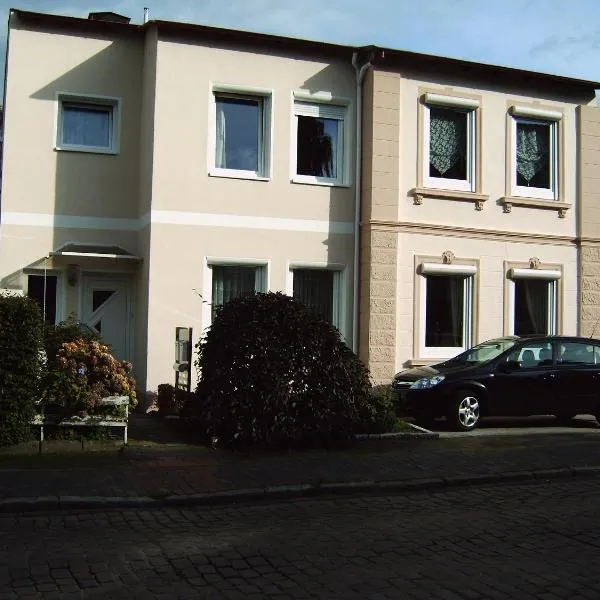 Gästehaus UP-Arnold, hotel em Pinneberg