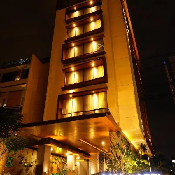 Ana Hotel Jakarta โรงแรมในบินตาโร