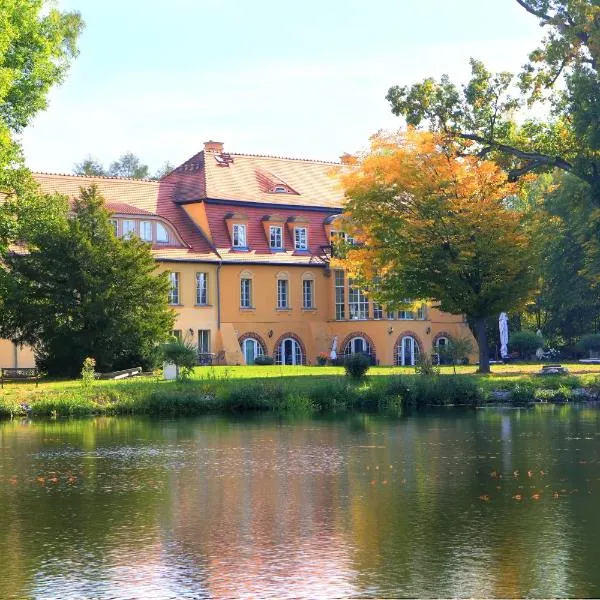 Schloss Zehdenick, hotel in Tornow