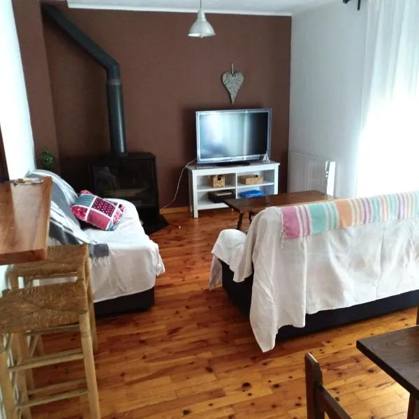 Apartament a Alp de Cerdanya, hotel en Alp