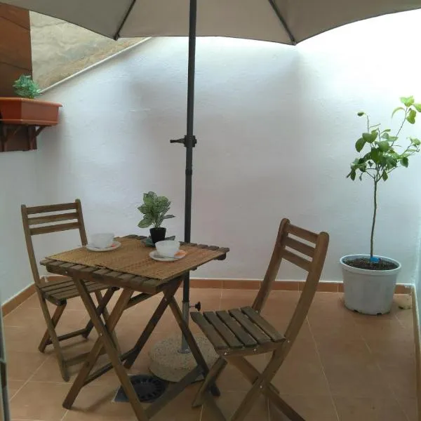 Apartamento nuevo en Vilafamés, hotel em Vilafamés