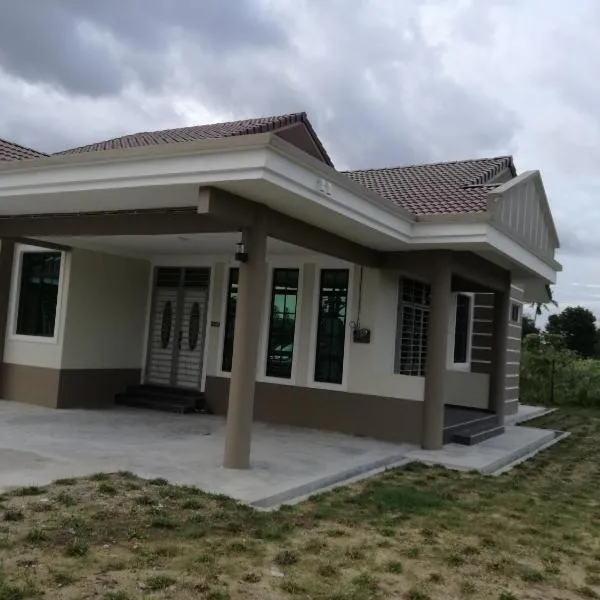 Homestay Pasir Tumboh Kota Bharu, hotel v destinaci Kota Bharu