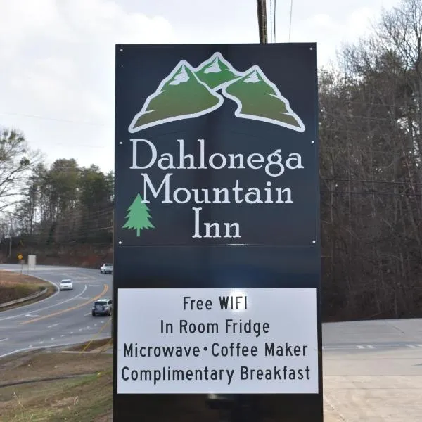 Dahlonega Mountain Inn, hotel in Lumpkin