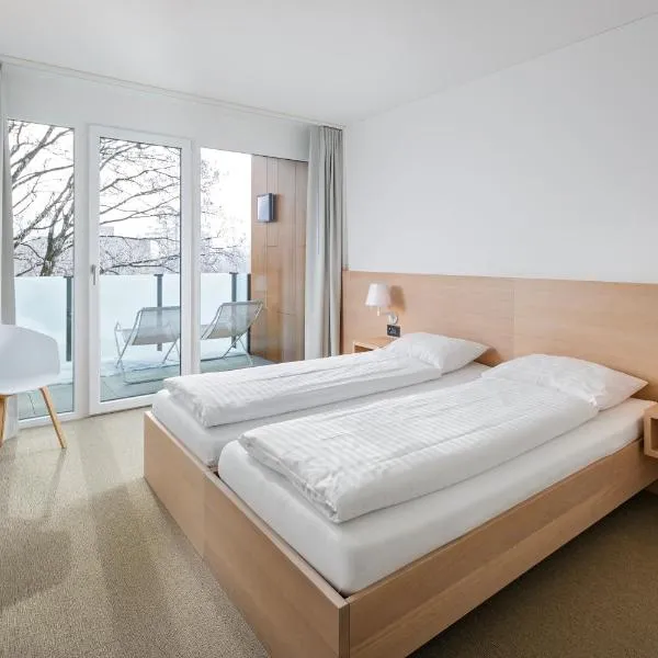 Newstar Hotel (Free Parking), hotel en St. Gallen