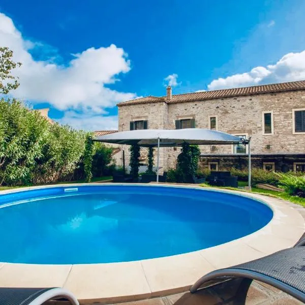 Borgo Antico XIX sec., hotel in Gesturi