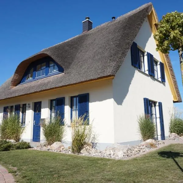 Ferienhaus „Lachmöwe“ Zierow, hotel in Zierow