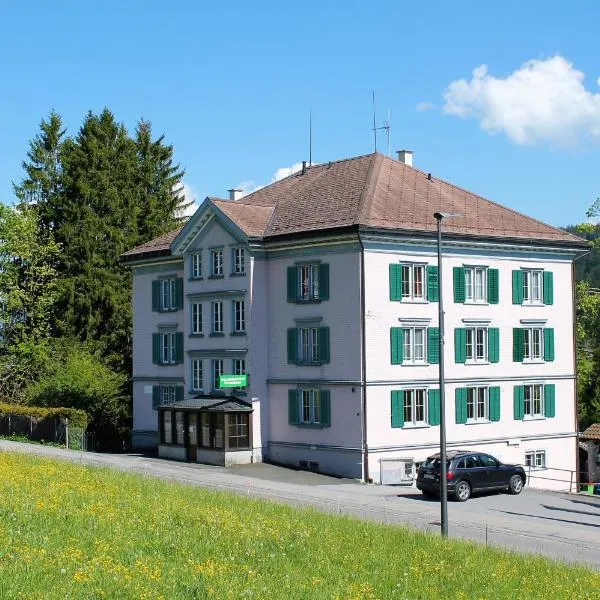 Galluszentrum, hotel em Wildhaus