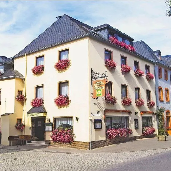 Hotel Alt Cues, hotel em Bernkastel-Kues