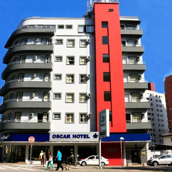 Oscar Hotel, hotell i Lagoa