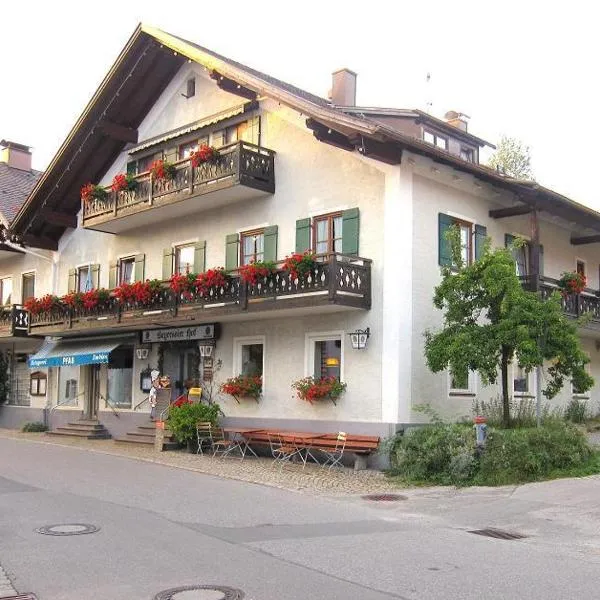 Bayersoier Hof, hotel di Böbing