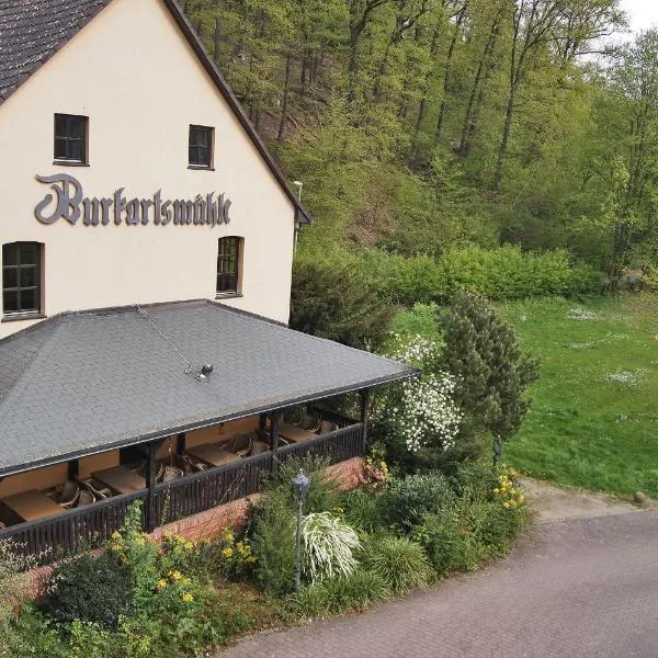 Landhotel Burkartsmühle, hotel di Hofheim