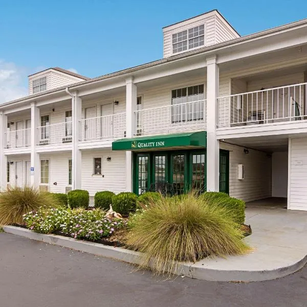 Quality Inn Thomaston, hotel di Thomaston
