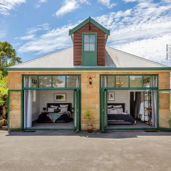 Deloraine Stone Cottage, hotell i Taraunui